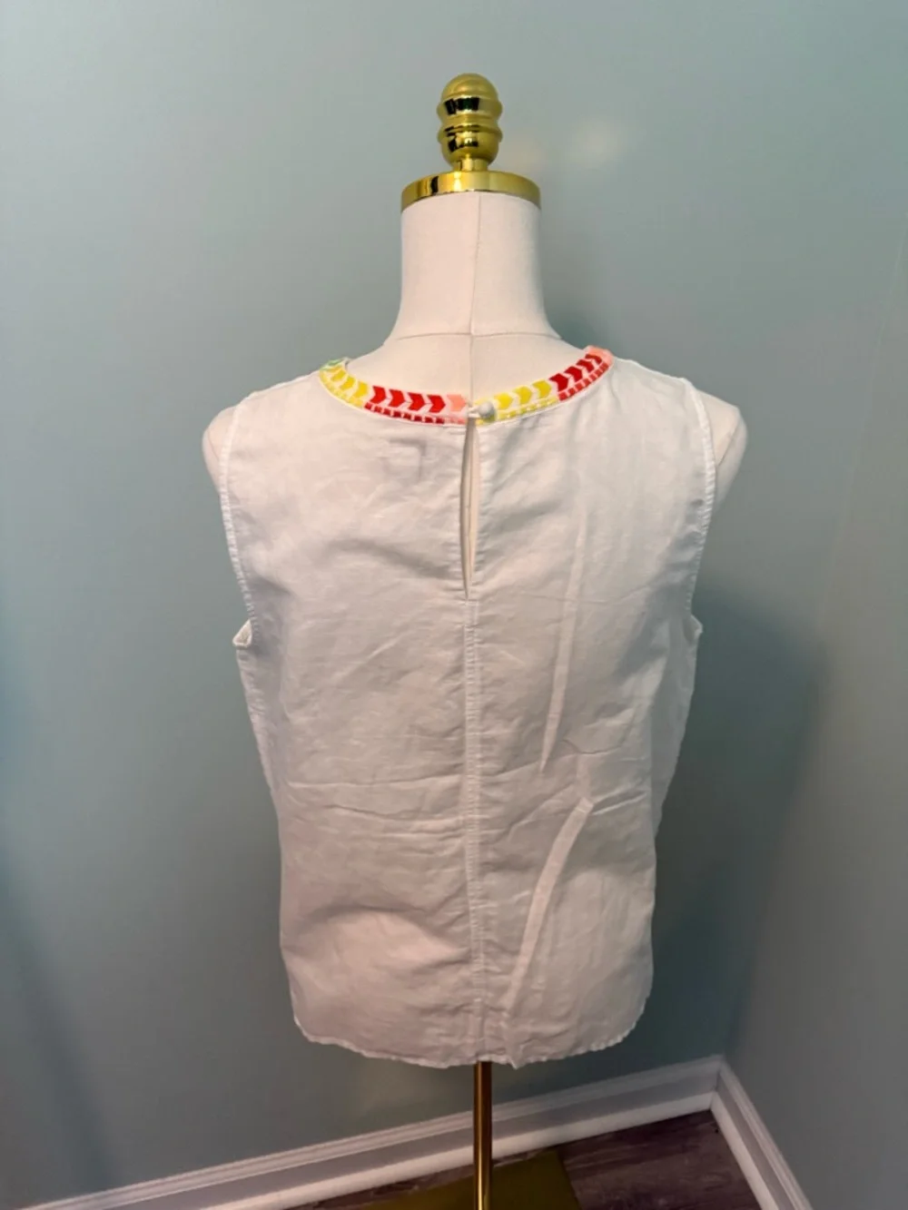 J.Crew Floral Embroidered Sleeveless Linen Cotton‎ Top White Boho Summer Size 10